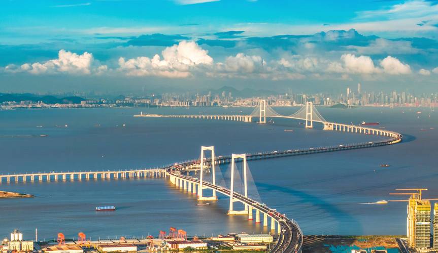中国广东：深珠通道”跨海大桥工程！