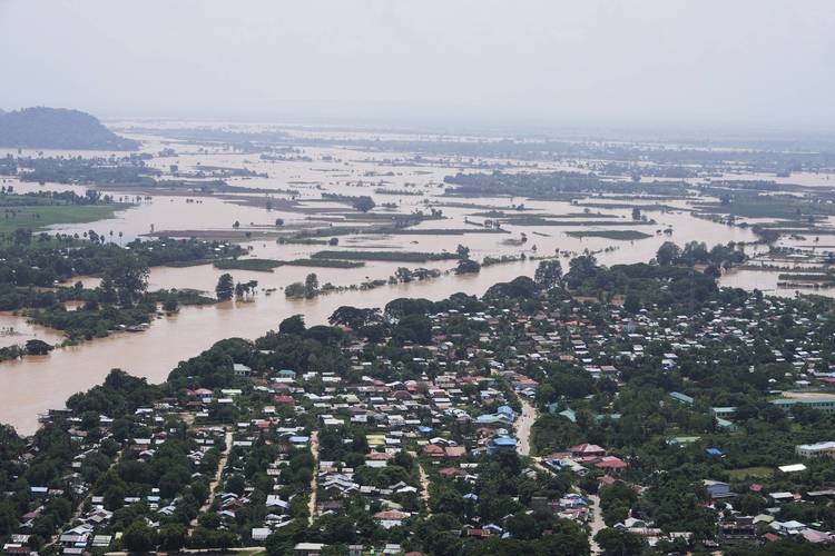 缅甸大地震发生后！泰国曼谷的街头现状，这次地震对泰影响很大啊