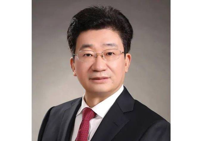 兴业银行董事长吕家进：现在银行的钱是一块一块的挣、日常工作要一毛一毛的省