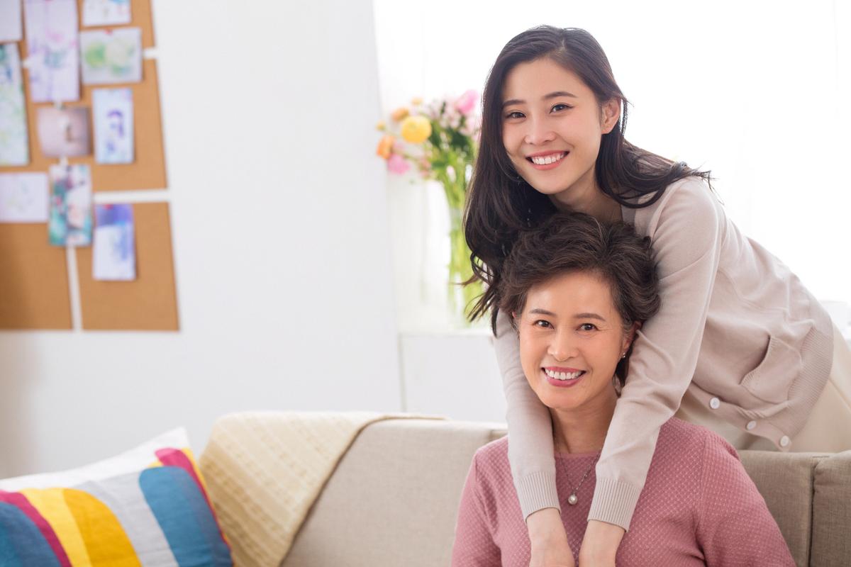 老年人搭伙结伴旅游时，为什么大都不欢而散：七拱八翘