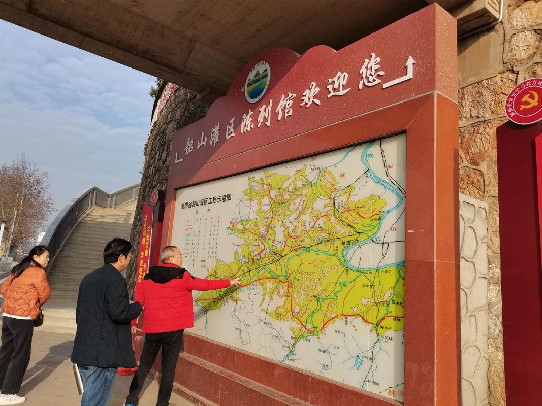走进湖南湘乡大将广场，瞻仰十位开国大将，每一位都不平凡